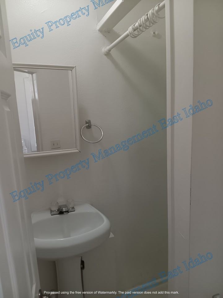 225 W Bridger St #9 - Photo 6 of 12