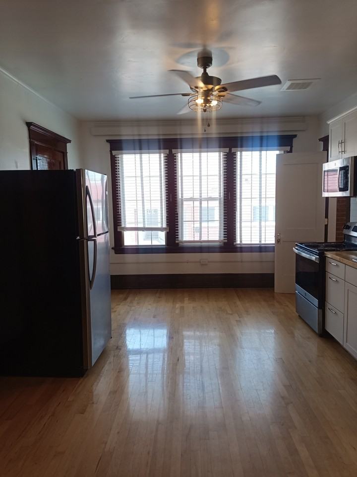 ID - 200 S Main St - 6 #6 - Photo 2 of 18