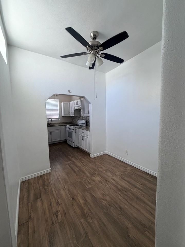 2221 Bassett Ave Unit A - Photo 5 of 10