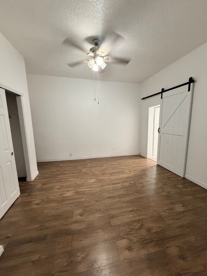 2221 Bassett Ave Unit A - Photo 6 of 10