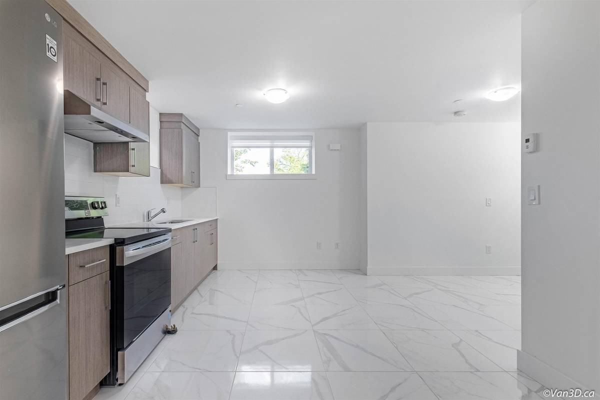 2836 East 16th Avenue #1 - Photo 4 of 17