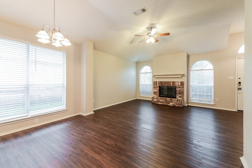2824 Bent Brook Dr - Photo 6 of 16