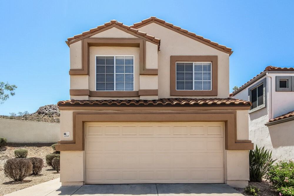 2345 E Gelding Dr