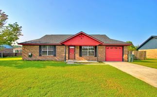 featured image of 850 Lyndsi Ln #1