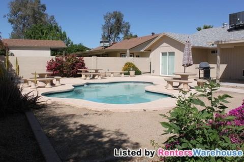 17858 N 40th Ave - Photo 2 of 24