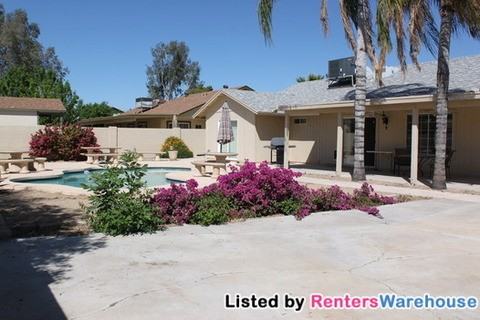 17858 N 40th Ave - Photo 3 of 24