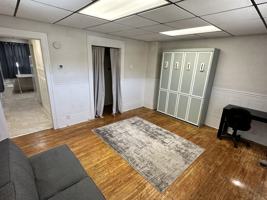 featured image of 633 3rd St #633