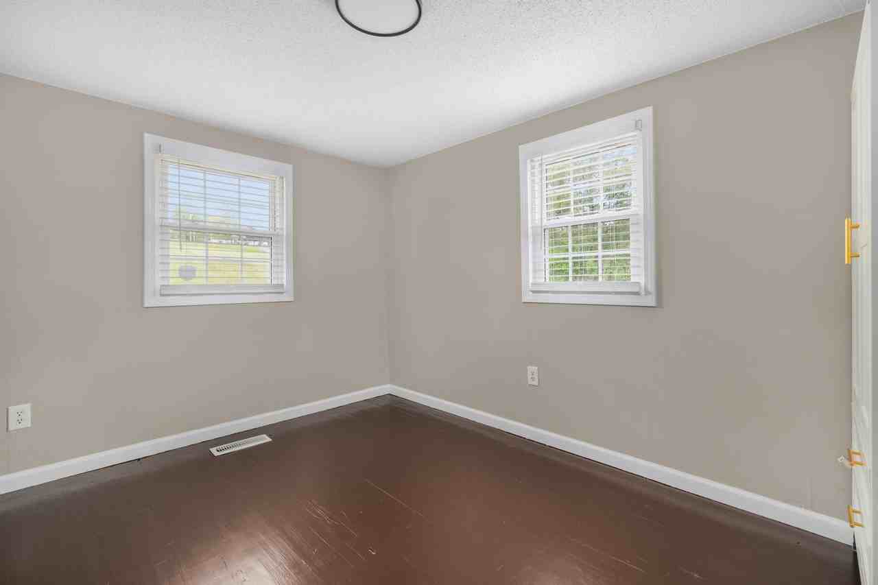 207 Morelock Dr #1 - Photo 6 of 10