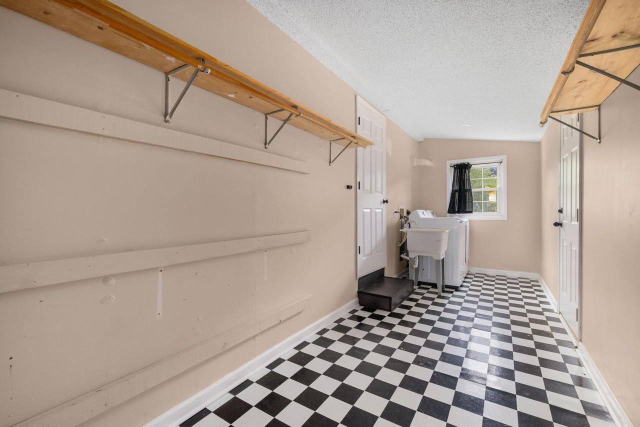 207 Morelock Dr #1 - Photo 7 of 10