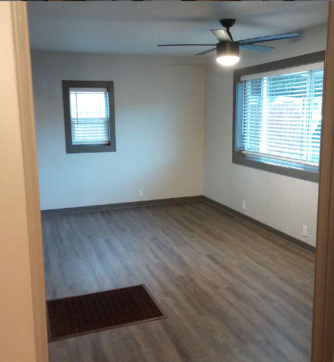 303 4th Street303 #303 - Photo 6 of 21