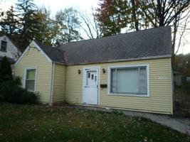 featured image of 3446 Ambert Ave #1