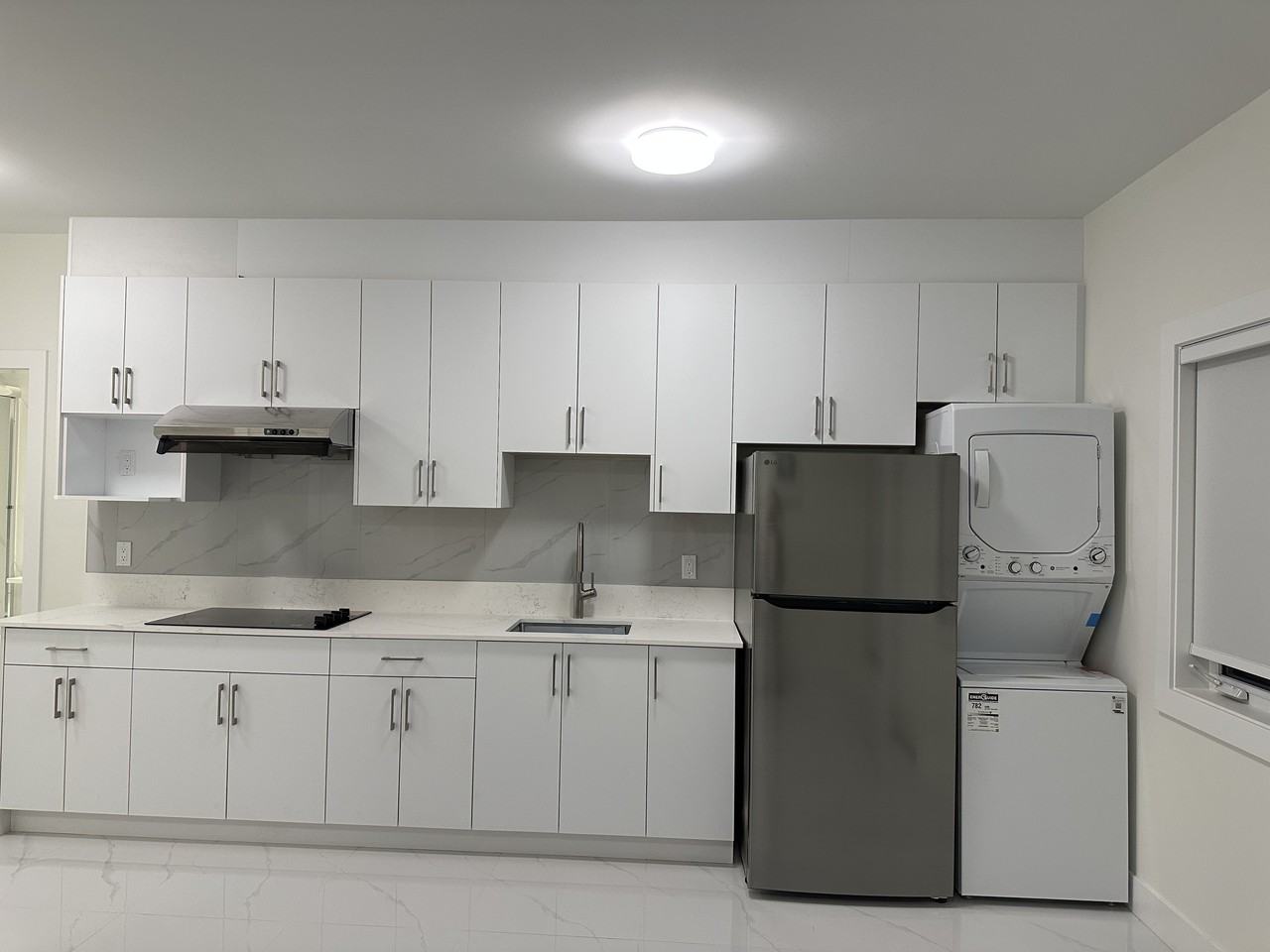 1853 Trent Avenue - Photo 2 of 8