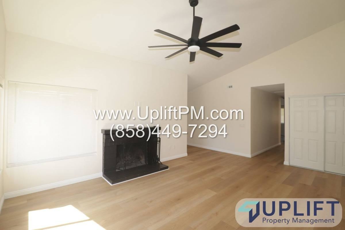 13462 Montego Dr - Photo 2 of 10
