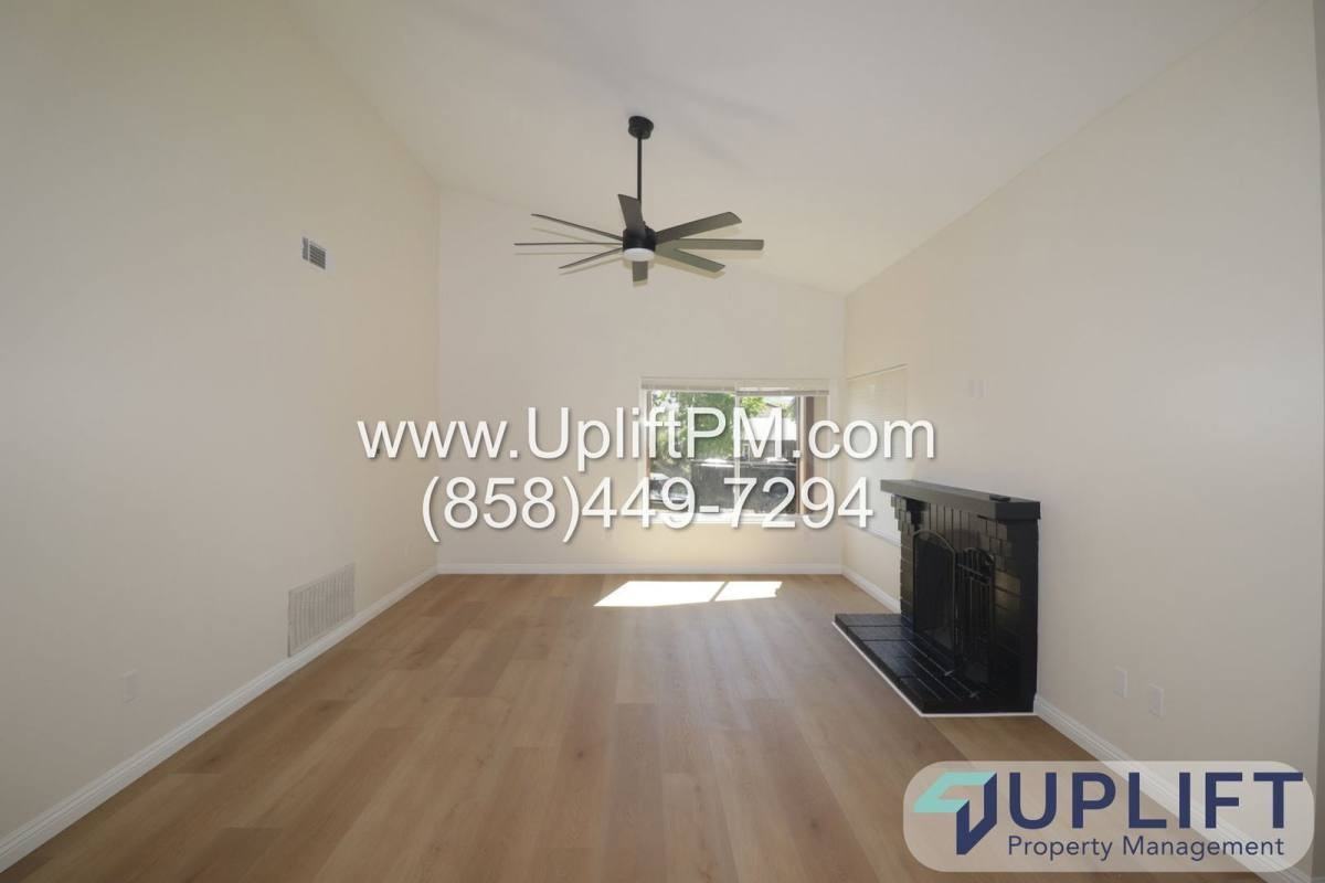 13462 Montego Dr - Photo 3 of 10