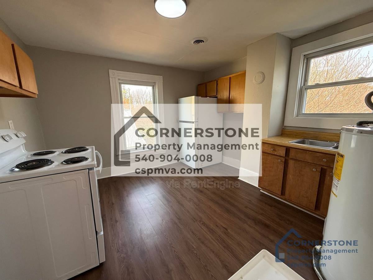 814 Tennessee St - Photo 3 of 10