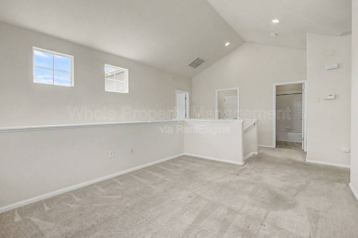 2260 S Vaughn Way #201 - Photo 5 of 10