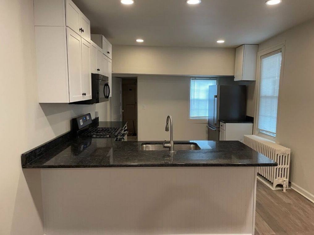 309 Cherry St #1 - Photo 3 of 10