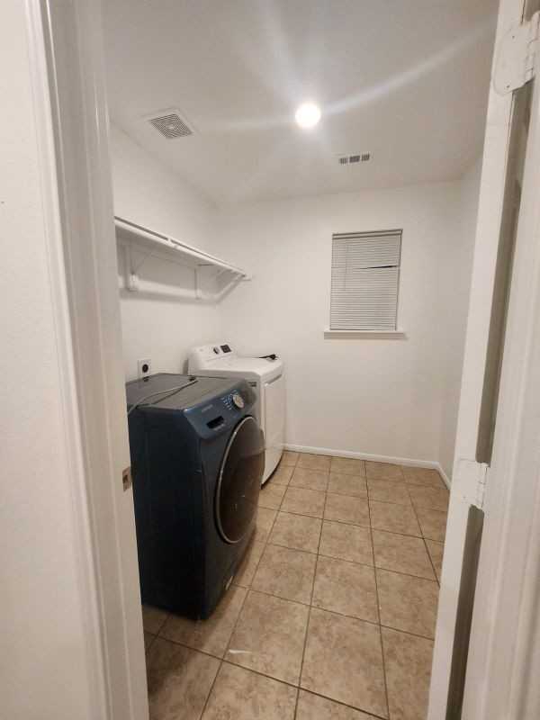 12717 Yoshino Cherry St - Photo 2 of 15
