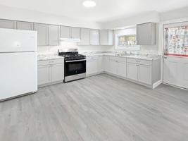 featured image of 7 King St