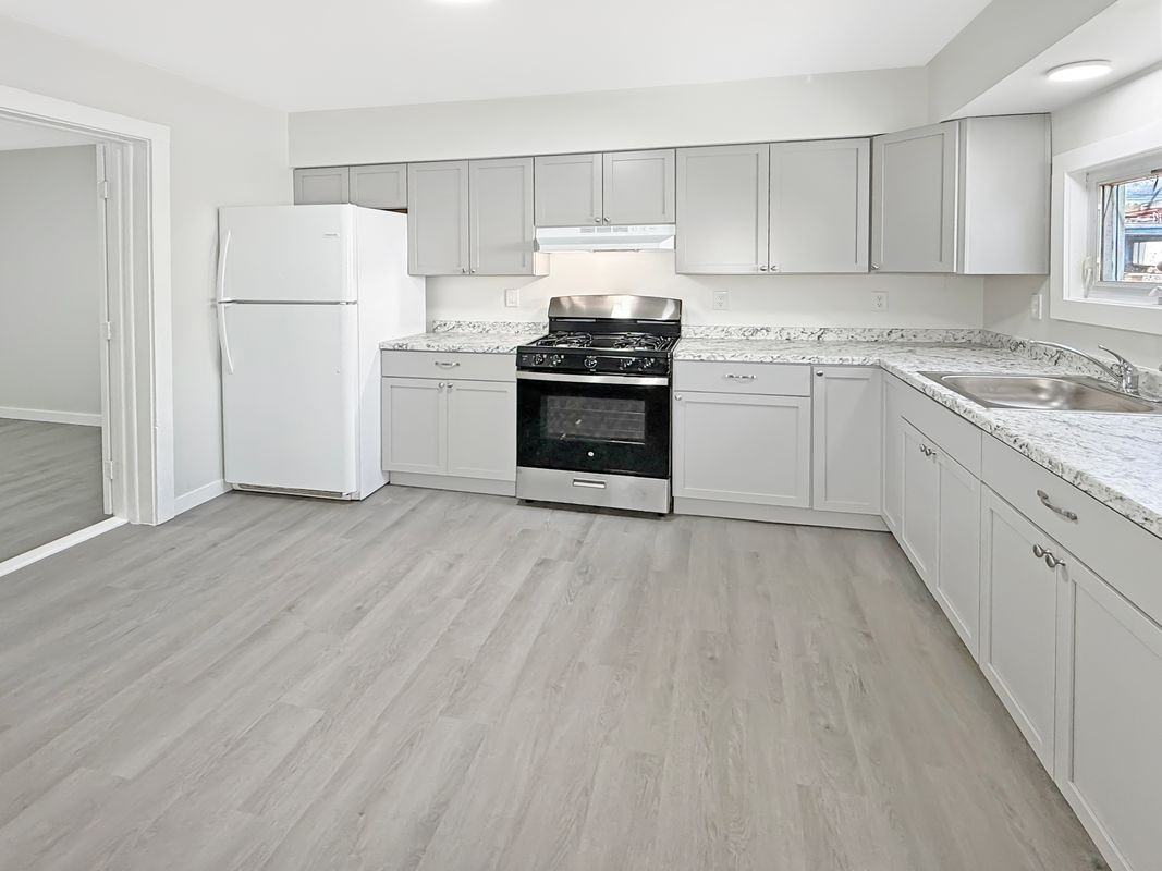 7 King St - Photo 2 of 21