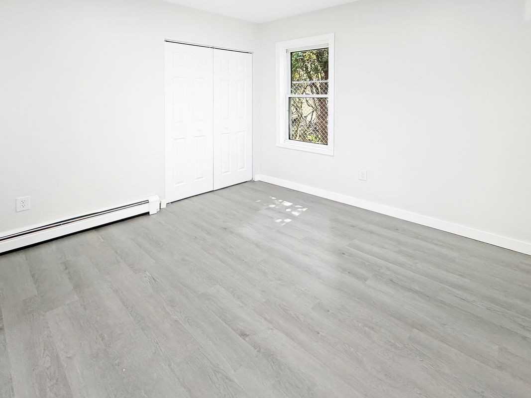 7 King St - Photo 7 of 21