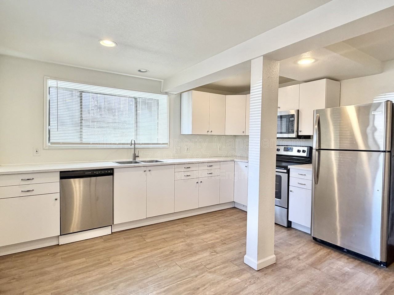 17 N Meade Ave #2 - Photo 5 of 16