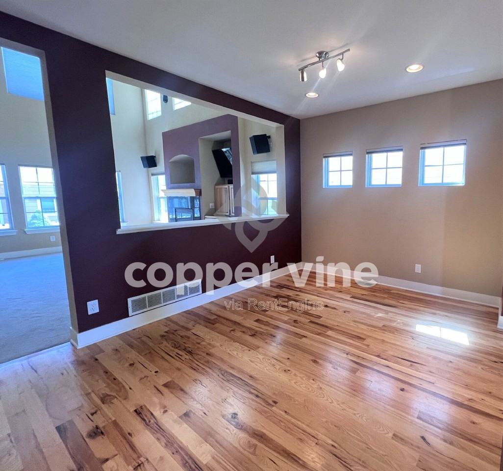 14192 Madison St - Photo 6 of 41