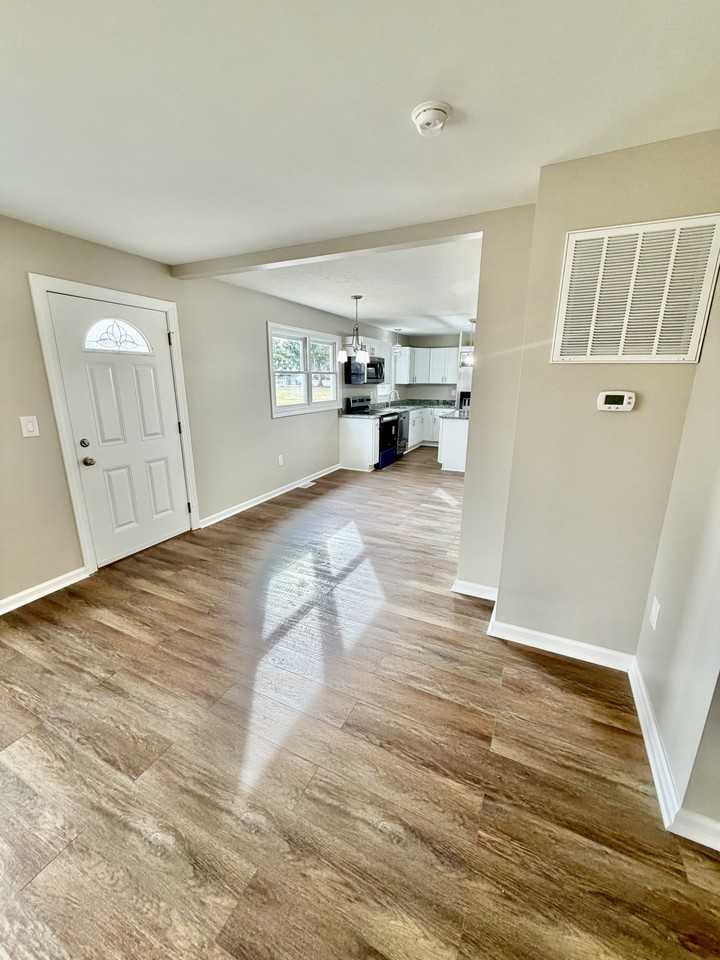 28 Amandas Way - Photo 7 of 19