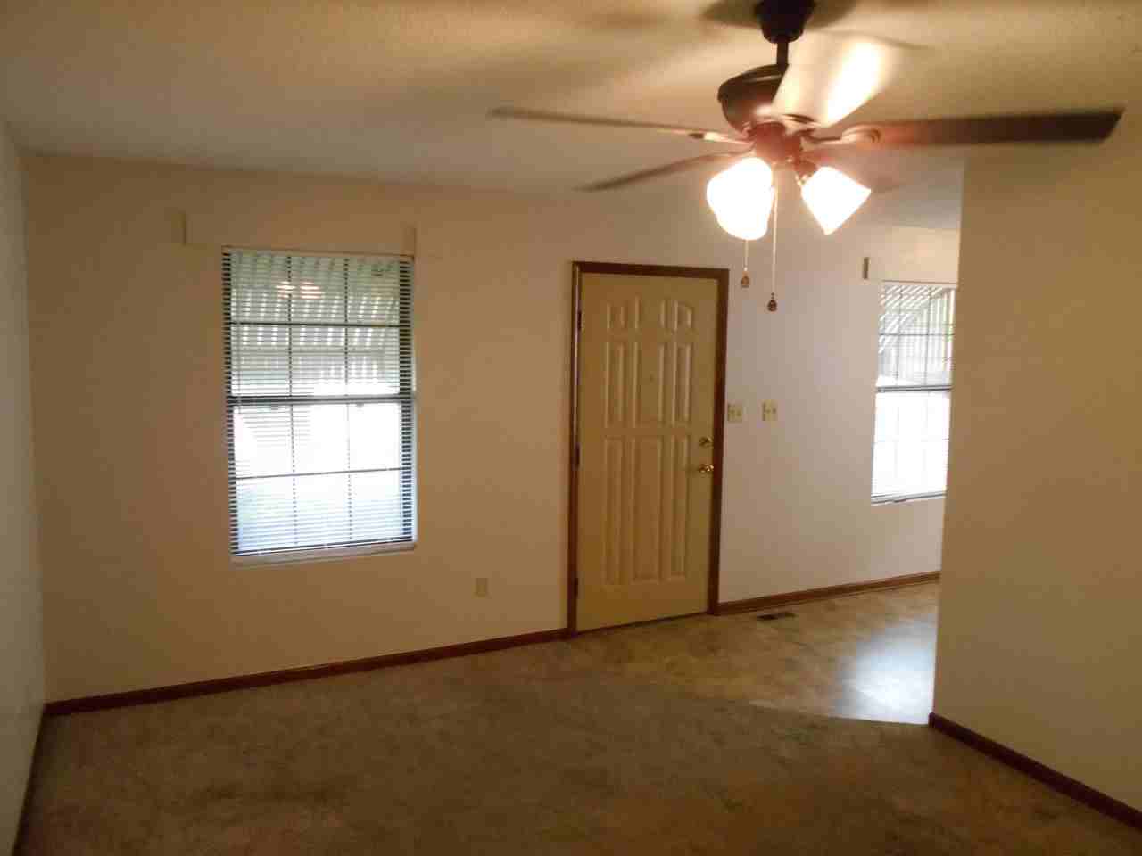 1021 N Kiger Rd - Photo 7 of 13