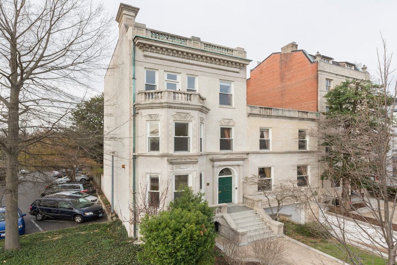 2324 Massachusetts Ave NW - Photo 2 of 30