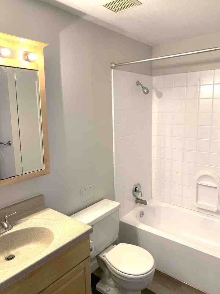 1350 Golden Cir - Photo 4 of 13