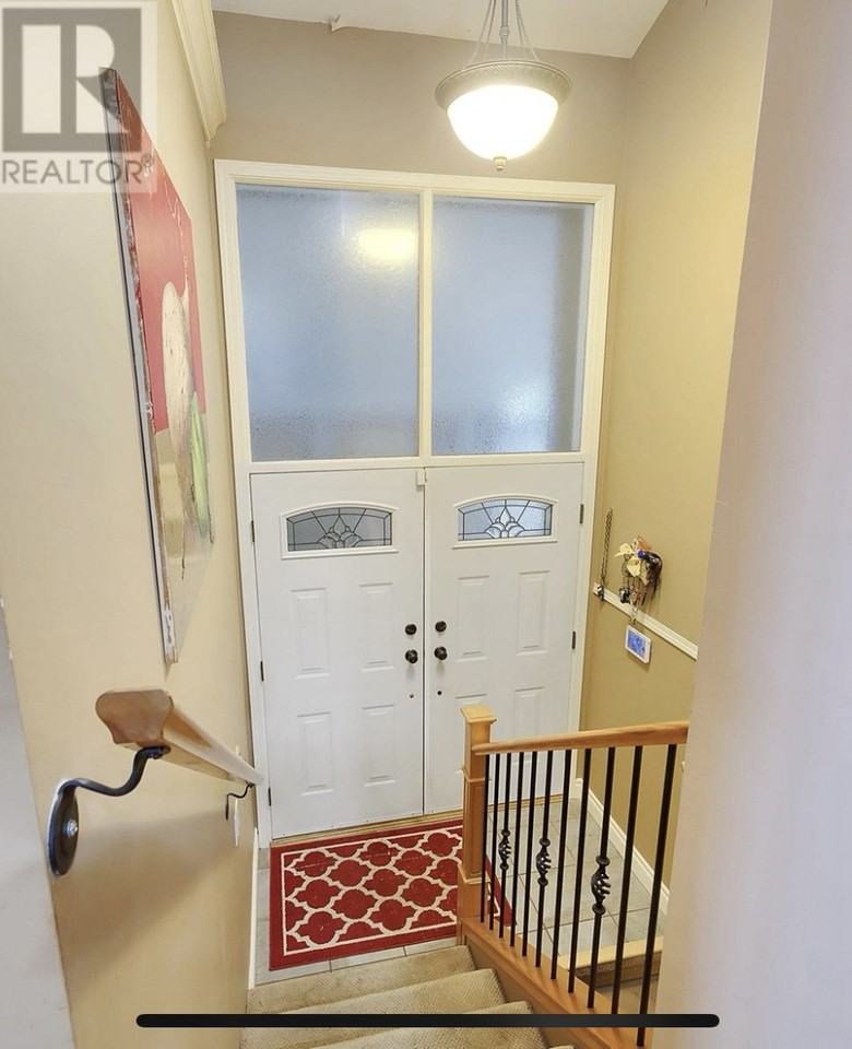 11942 217 Street - Photo 3 of 26