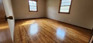 featured image of 522 8th St #1