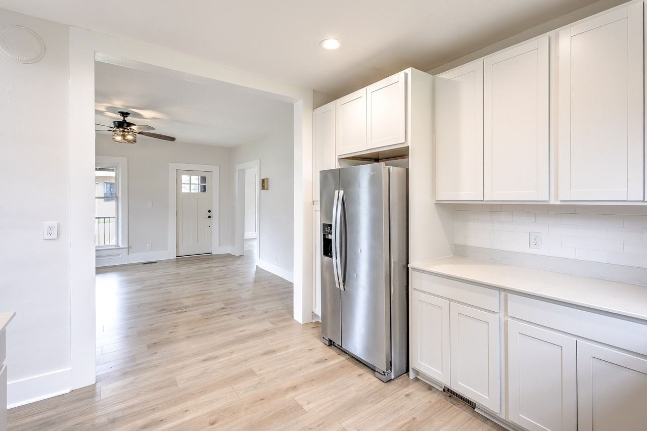 291 S Main St #NA - Photo 5 of 29