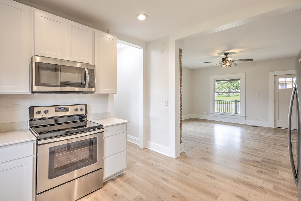 291 S Main St #NA - Photo 7 of 29