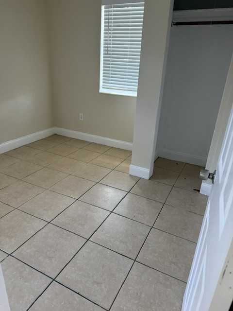 1365 Nw 115th St #NA - Photo 6 of 17
