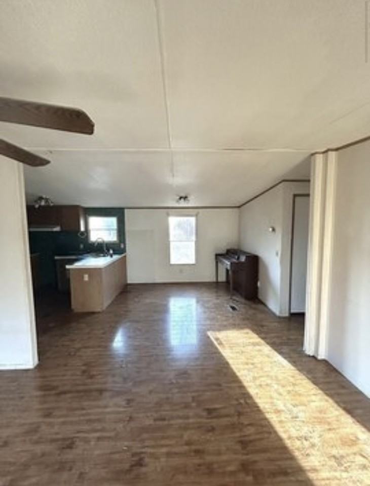614 Delaney Rd #NA - Photo 4 of 10