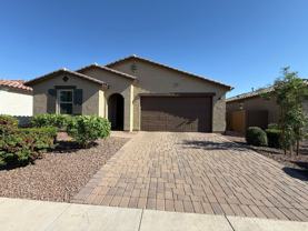 11037 W Hadley St - Photo 1 of 1