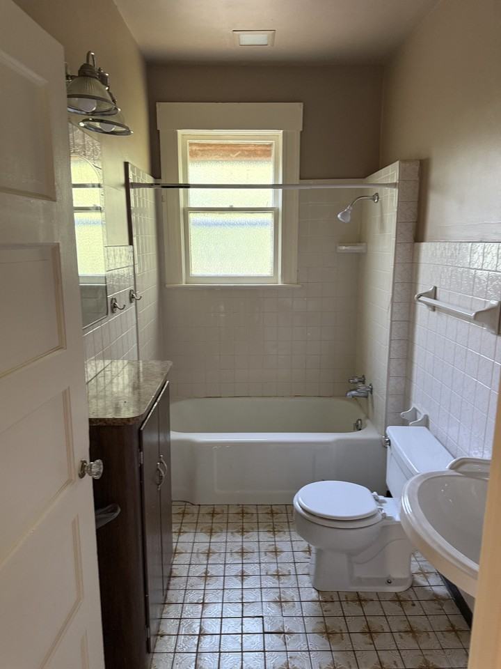 848 W William St #848 - Photo 3 of 8