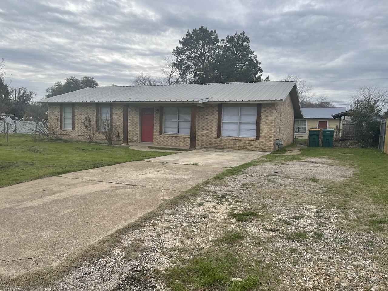1400 Magnolia St #NA - Photo 4 of 24