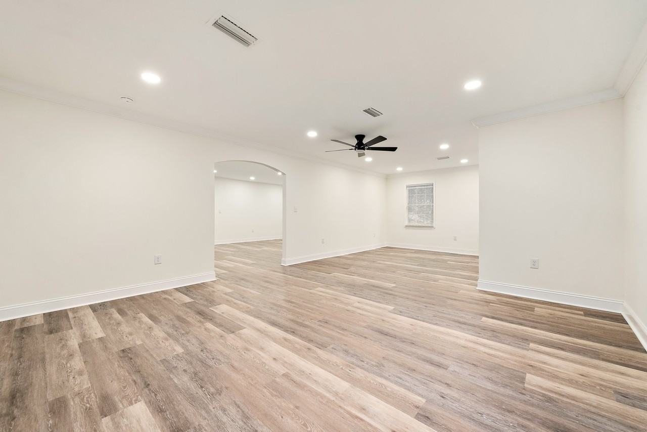 128 Woods Dr - Photo 6 of 21