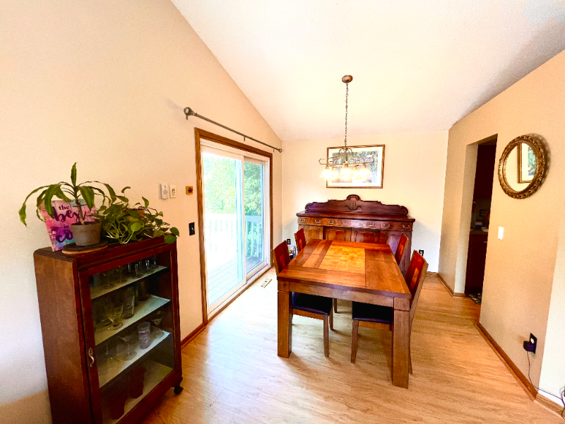17604 Lorence Way - Photo 7 of 18