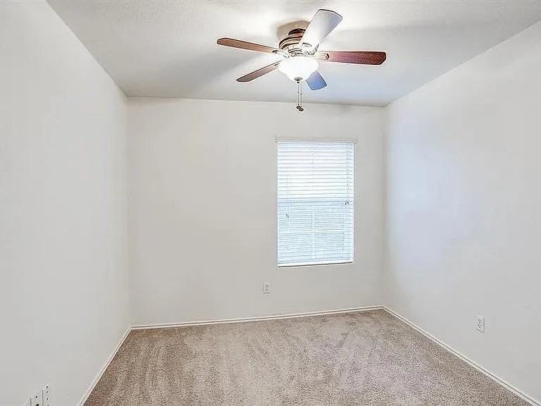 16818 Mammoth Springs Dr - Photo 6 of 11