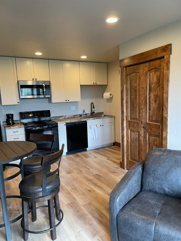 167 Valley Rose Ln #A - Photo 4 of 10