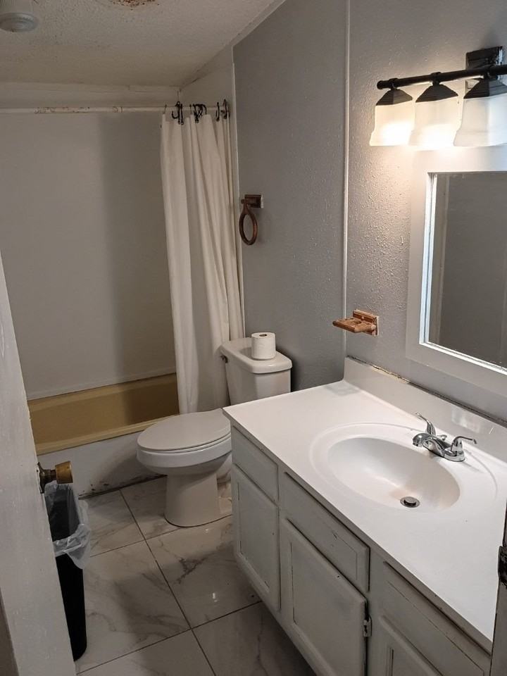 18095 Spangler Ave - Photo 6 of 7
