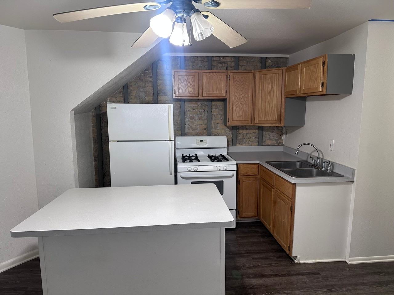 1602 N Humboldt Ave #1602 - Photo 2 of 10
