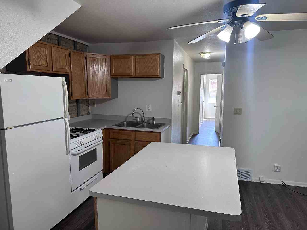 1602 N Humboldt Ave #1602 - Photo 3 of 10