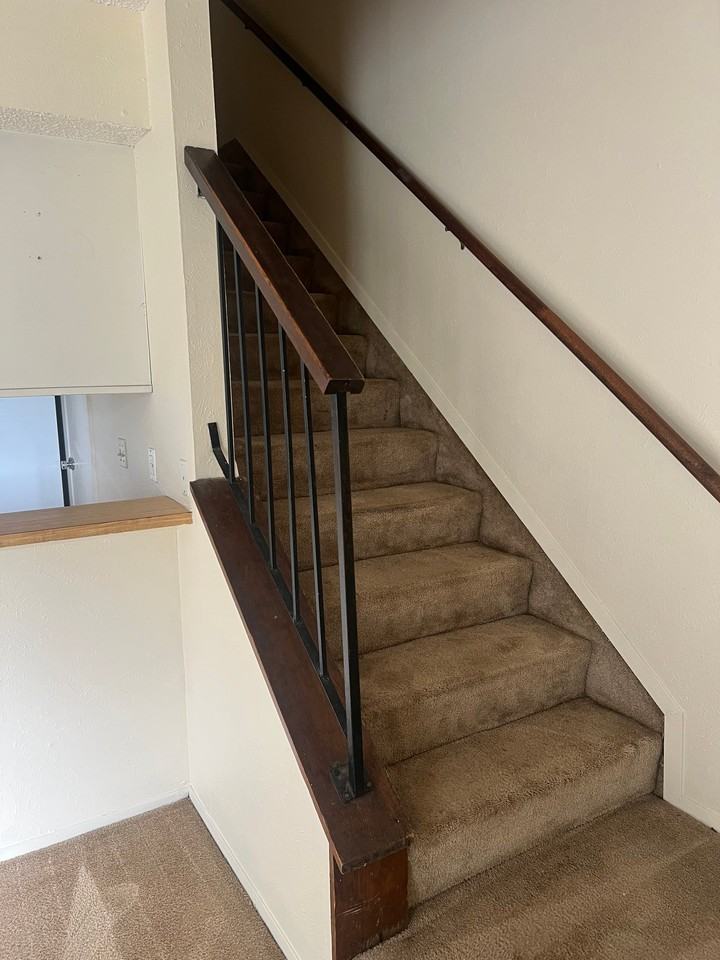 4502 Hunt Cir #A - Photo 6 of 12