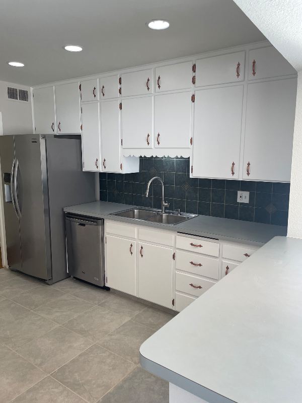 1059 Racine St - Photo 7 of 18