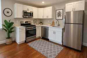 featured image of 4331 Main St #2